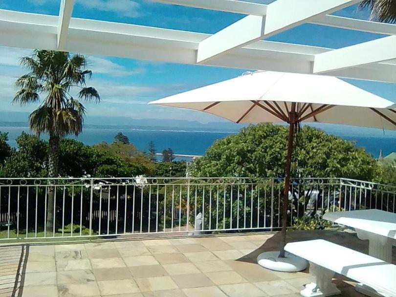 4 Duke Street Flat#3 Apartment Mossel Bay Exterior photo